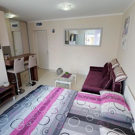 Adagio Apartment Цетине Екстериор снимка