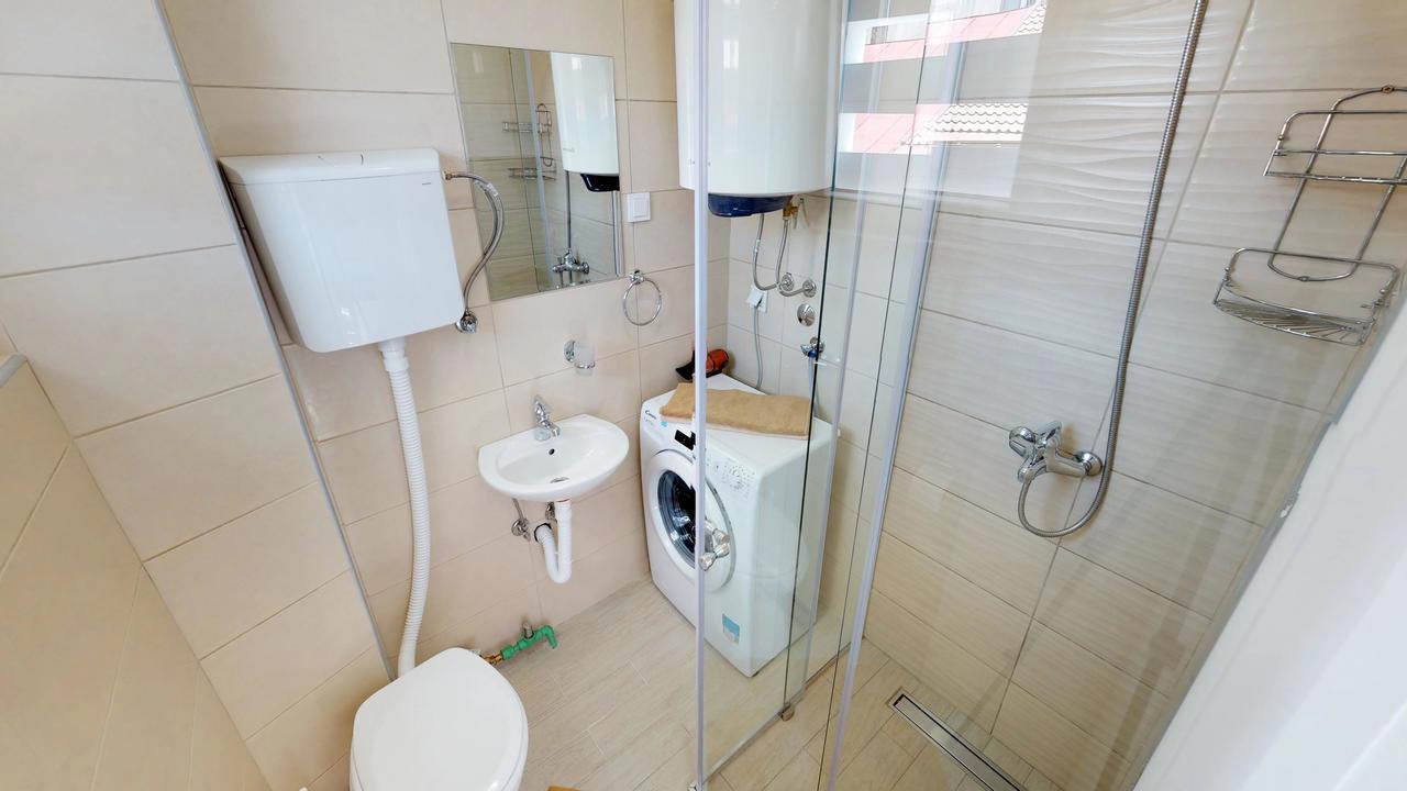 Adagio Apartment Цетине Екстериор снимка