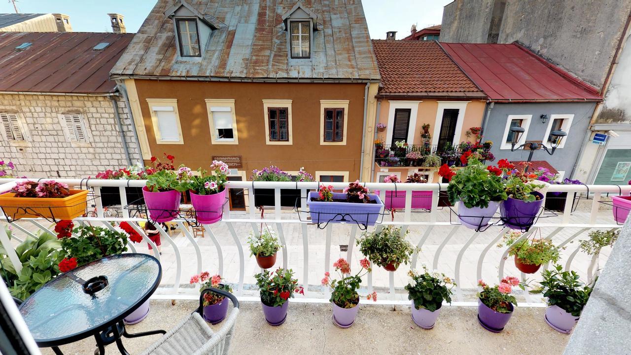 Adagio Apartment Цетине Екстериор снимка